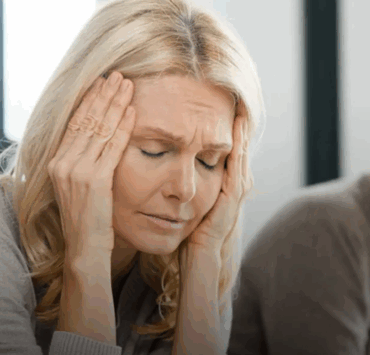 Capture decran 2025 11 21 233753 Elles avaient “tout pour être heureuses”… et pourtant, elles sont parties : les 5 vérités cachées qui font fuir tant de femmes après 40 ans