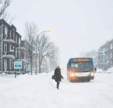 Capture decran 2025 11 24 095010 Les prévisions météo de décembre 2025 sont tombées : préparez-vous, ça va brasser au Québec !
