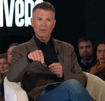 Capture decran 2025 11 24 165514 La “guerre froide” qui a marqué Stéphan Bureau : une confession bouleversante sur son père et son choix de ne pas avoir d’enfant