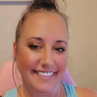 Capture decran 2025 11 28 003955 Elle frappe son conjoint parce qu’il refuse un plan à trois : une soirée qui dégénère...