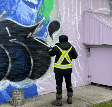 Capture decran 2025 11 28 181056 La murale hommage à Karl Tremblay vandalisée : la Ville promet une restauration au printemps