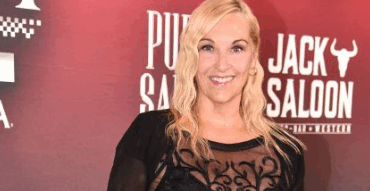 Chantal Machabée avait toute une surprise pour Mégan Brouillard – et l’humoriste n’en revenait pas ! 3 Chantal Machabée avait toute une surprise pour Mégan Brouillard – et l’humoriste n’en revenait pas ! Capture decran 2025 11 29 123941 e1764438161658 Chantal Machabée avait toute une surprise pour Mégan Brouillard – et l’humoriste n’en revenait pas !