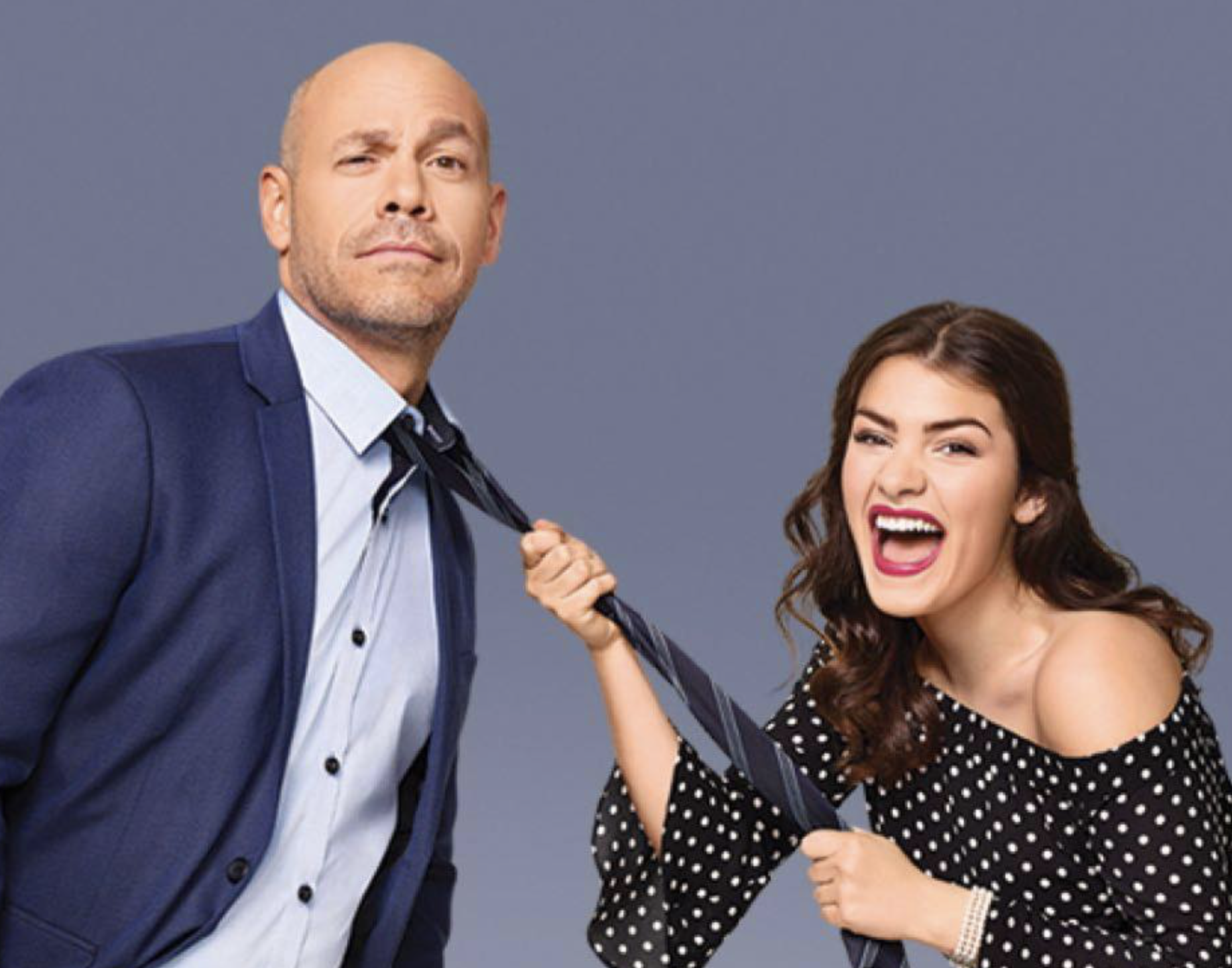 Capture decran le 2025 11 04 a 08.52.14 Maxim Martin célèbre à sa façon le départ de Valérie Plante… en sortant son sapin de Noël !