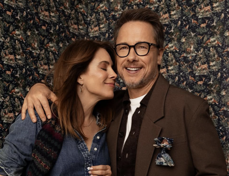 Stéphane Rousseau et Julie Perreault révèlent leur nouvelle maison à la campagne 1 Stéphane Rousseau et Julie Perreault révèlent leur nouvelle maison à la campagne Capture decran le 2025 11 20 a 10.56.39 Stéphane Rousseau et Julie Perreault révèlent leur nouvelle maison à la campagne