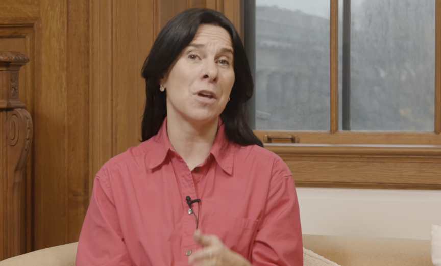 Capture decran le 2025 11 21 a 00.36.54 Personne ne s’y attendait : Valérie Plante renouvelle ses vœux loin du Québec