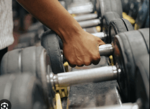 Étude choc : le matériel de gym serait 363 fois plus sale que les toilettes 3 Étude choc : le matériel de gym serait 363 fois plus sale que les toilettes Capture decran le 2025 11 22 a 01.46.35 Étude choc : le matériel de gym serait 363 fois plus sale que les toilettes