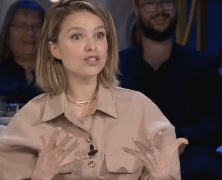 Capture decran le 2025 11 22 a 02.48.25 « “On pense que je suis bête” : Sarah-Jeanne Labrosse se confie sans filtre »