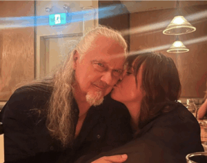 Capture decran le 2025 11 23 a 21.32.07 8(PHOTOS) Découvrez la blonde actrice de Normand D'Amour en 11 photos