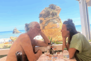 Capture decran le 2025 11 23 a 21.33.18 8(PHOTOS) Découvrez la blonde actrice de Normand D'Amour en 11 photos