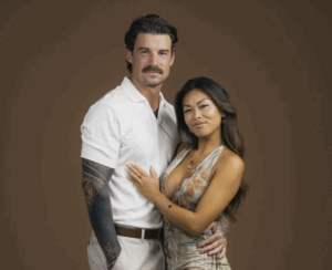 Capture decran le 2025 11 24 a 03.05.36 OD Chypre : Arnaud et Lauriane remportent la grande finale après une soirée pleine de malaises