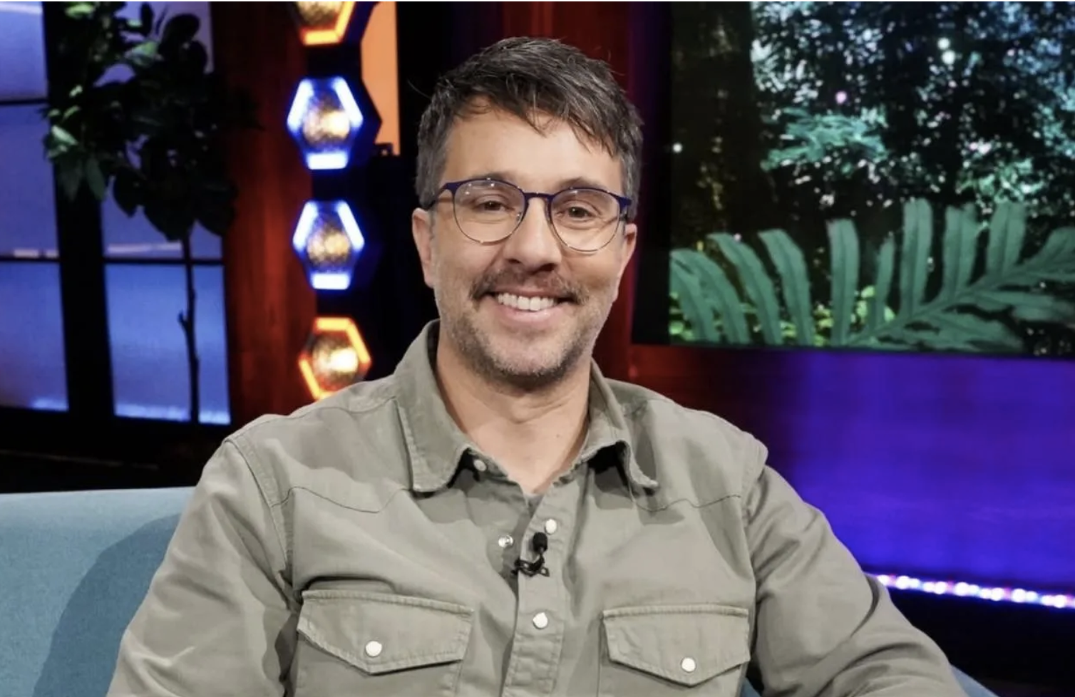 Alexandre Barrette sous le choc : son ex se fait tatouer une phrase de son podcast 1 Alexandre Barrette sous le choc : son ex se fait tatouer une phrase de son podcast Capture decran le 2025 11 24 a 11.55.18 Alexandre Barrette sous le choc : son ex se fait tatouer une phrase de son podcast