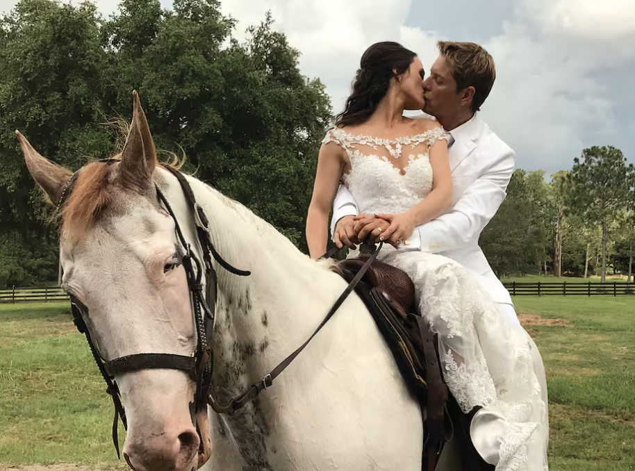 Steph Carse : Voici celle qui partage sa vie amoureuse 3 Steph Carse : Voici celle qui partage sa vie amoureuse Capture decran le 2025 11 25 a 00.19.14 Steph Carse : Voici celle qui partage sa vie amoureuse