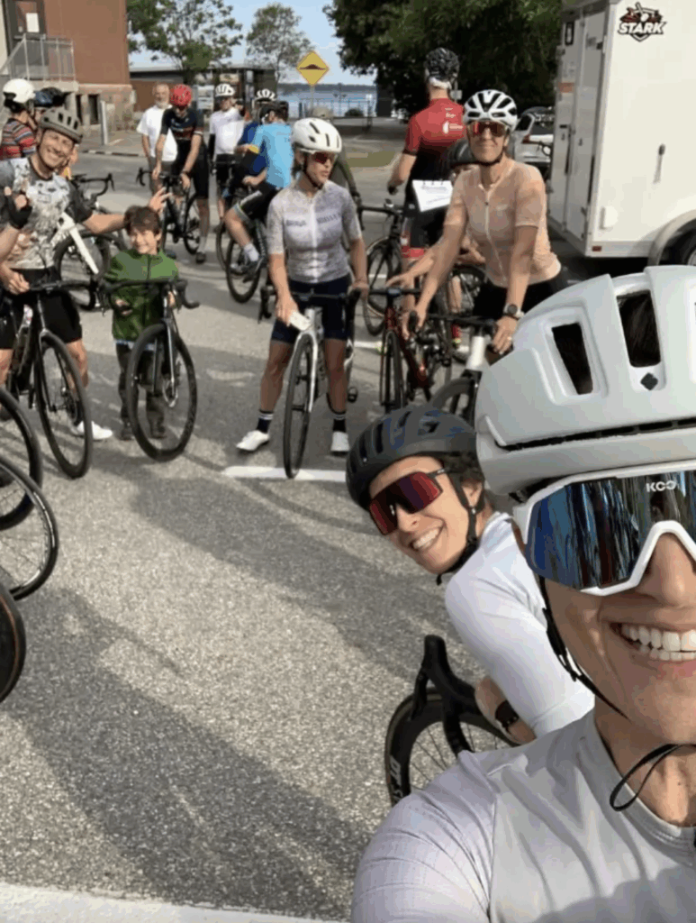 Capture decran le 2025 11 25 a 02.37.36 Un Regard Exclusif sur la Vie Priv&eacute;e de Julie Marcoux : 8 Photos Qui En Disent Long !