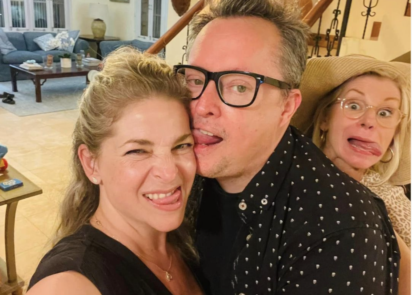 Capture decran le 2025 11 25 a 04.37.50 Sous le soleil de la Jamaïque : voyez les photos de vacances de Mike Ward et sa nouvelle amoureuse Bibi Benoît