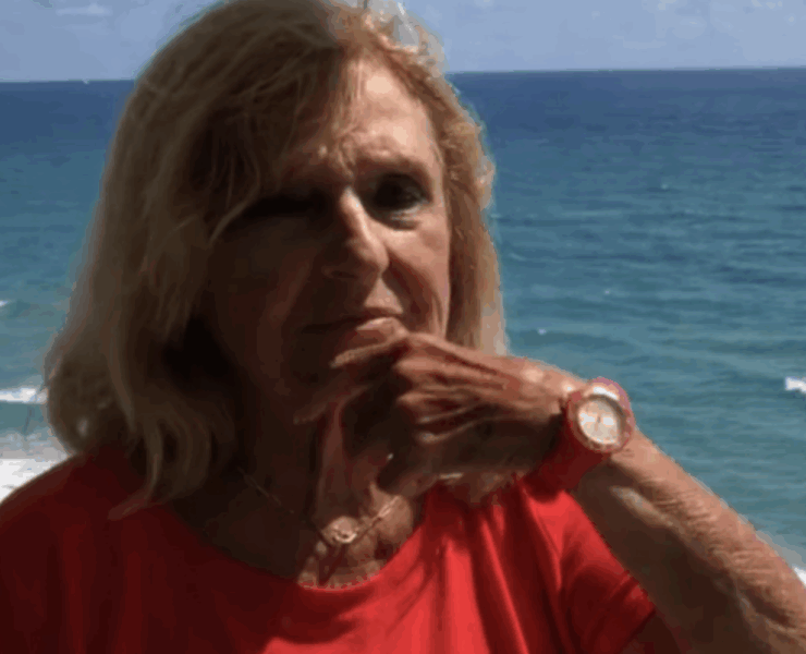 Capture decran le 2025 11 25 a 14.14.54 Dominique Michel brisée par la perte de son « dernier coup de foudre », mais rayonnante à 93 ans : voici les touchantes images de son retour en public