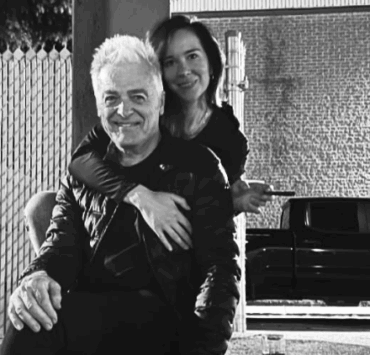 Daniel Lavoie fait de rares confidences sur sa nouvelle femme, et la toile s'emballe 3 Daniel Lavoie fait de rares confidences sur sa nouvelle femme, et la toile s'emballe Capture decran le 2025 11 25 a 15.02.55 Daniel Lavoie fait de rares confidences sur sa nouvelle femme, et la toile s'emballe