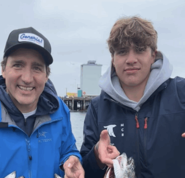 Capture decran le 2025 11 26 a 16.27.22 e1764192496310 Le fils de Justin Trudeau dévoile toutes les photos de son voyage dans le Sud avec sa blonde connue