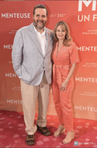 Éclats de stars et moments magiques à la première de "Menteuse" : découvrez qui a fait sensation ! 7 Éclats de stars et moments magiques à la première de "Menteuse" : découvrez qui a fait sensation ! Capture decran le 2025 11 26 a 20.51.28 Éclats de stars et moments magiques à la première de "Menteuse" : découvrez qui a fait sensation !