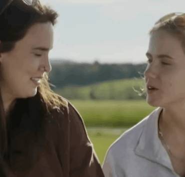 Capture decran le 2025 11 27 a 17.25.16 Sabrina et Mélanie de L’amour est dans le pré font une mise à jour touchante sur leur grossesse : « Il vient d’un congélateur, il est déjà habitué! »