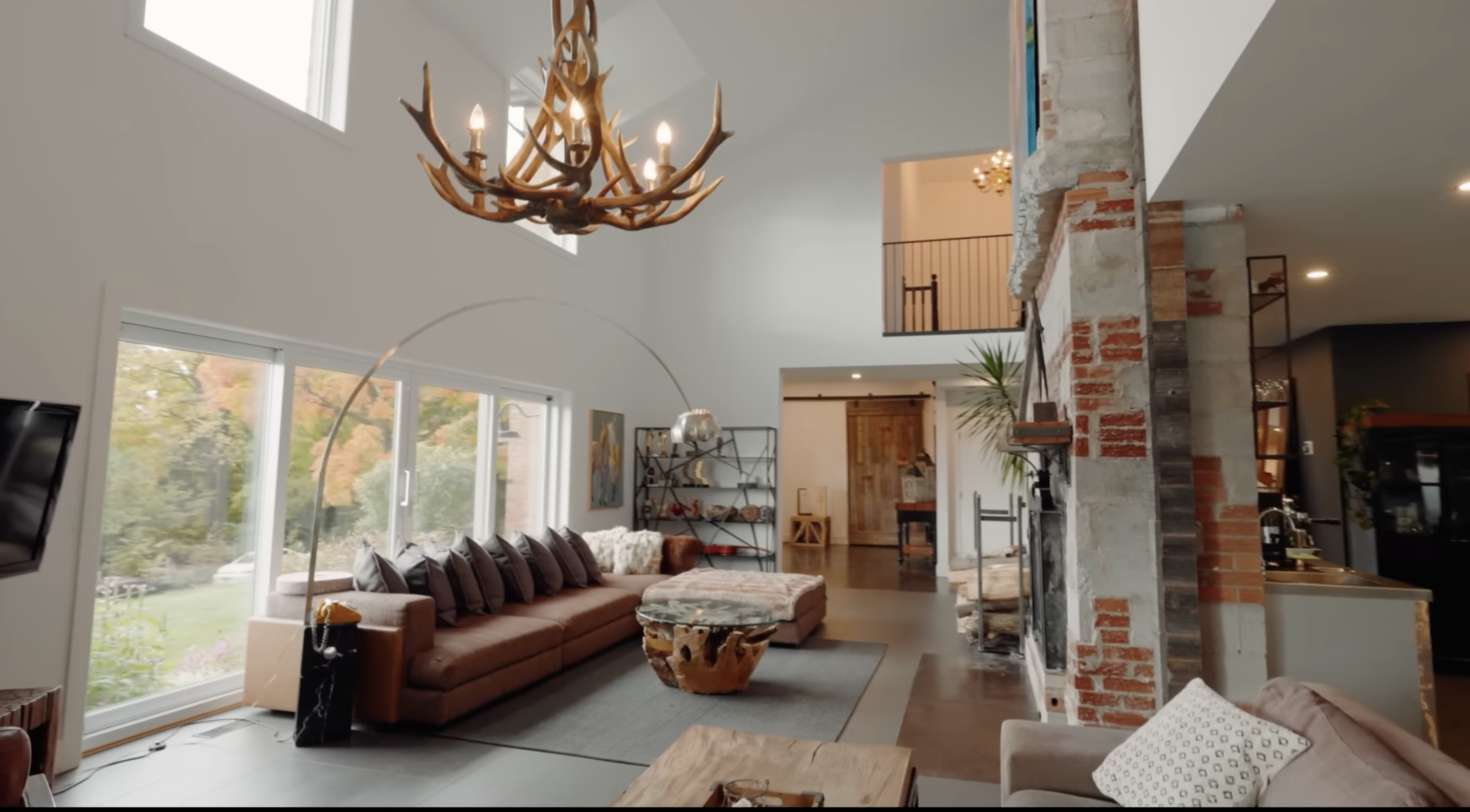 Découvrez la maison de 3 425 000 $ où vivaient Patricia Paquin et Louis-François Marcotte en Montérégie 3 Découvrez la maison de 3 425 000 $ où vivaient Patricia Paquin et Louis-François Marcotte en Montérégie Capture decran le 2025 11 28 a 10.56.12 Découvrez la maison de 3 425 000 $ où vivaient Patricia Paquin et Louis-François Marcotte en Montérégie