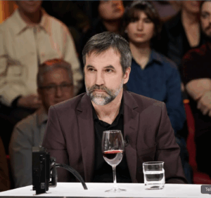 Guy A. Lepage frappe fort : voici les invités de Tout le monde en parle du 30 novembre 3 Guy A. Lepage frappe fort : voici les invités de Tout le monde en parle du 30 novembre Capture decran le 2025 11 28 a 14.54.17 Guy A. Lepage frappe fort : voici les invités de Tout le monde en parle du 30 novembre