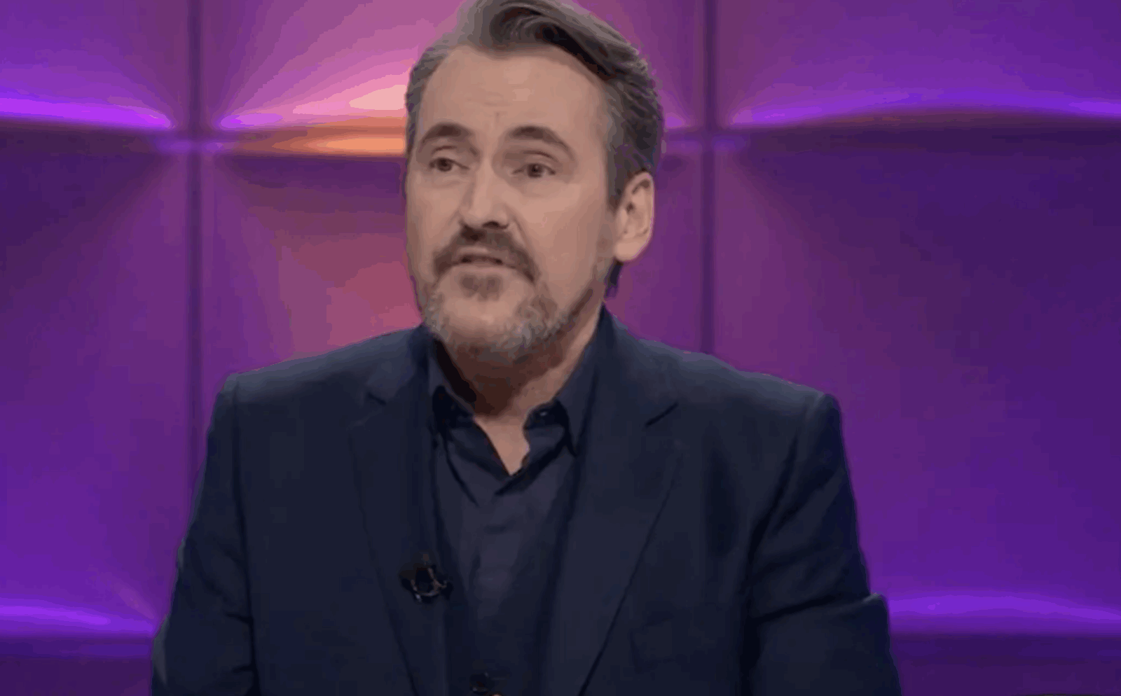 Guy A. Lepage frappe fort : voici les invités de Tout le monde en parle du 30 novembre 1 Guy A. Lepage frappe fort : voici les invités de Tout le monde en parle du 30 novembre Capture decran le 2025 11 28 a 14.56.14 Guy A. Lepage frappe fort : voici les invités de Tout le monde en parle du 30 novembre