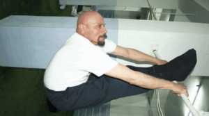 Capture decran le 2025 11 28 a 21.09.58 À 95 ans, cet homme ressemble à 50… et affirme que sa vie sexuelle est plus active que jamais !