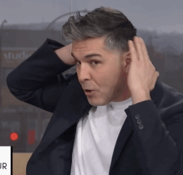 Capture decran le 2025 11 29 a 00.57.47 e1764396435543 Mathieu Roy et sa coupe ratée : un moment télé hilarant à ne pas manquer !