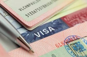Les États-Unis pourraient refuser un visa pour cause... d'obésité 2 Les États-Unis pourraient refuser un visa pour cause... d'obésité Capture decran 13 11 2025 215425 www.tvanouvelles.ca Les États-Unis pourraient refuser un visa pour cause... d'obésité