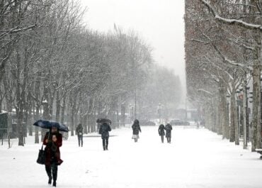ALERTE NEIGE: Quelques précautions à prendre absolument pour éviter les chutes cet hiver 2 ALERTE NEIGE: Quelques précautions à prendre absolument pour éviter les chutes cet hiver Capture decran 13 11 2025 21850 www.bing .com ALERTE NEIGE: Quelques précautions à prendre absolument pour éviter les chutes cet hiver