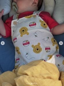 Capture decran 16 11 2025 113411 www.instagram.com Découvrez 12 photos du bébé de Félix-Antoine Tremblay depuis sa naissance