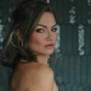 Capture decran 5 11 2025 214451 www.instagram.com Isabelle Desjardins fait monter la température avec une photo audacieuse sur Instagram