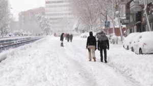 20 cm de neige à Paris, –11 °C à Aurillac, verglas et froid extrême : ce mois de novembre restera gravé dans les annales 2 20 cm de neige à Paris, –11 °C à Aurillac, verglas et froid extrême : ce mois de novembre restera gravé dans les annales Capture decran 6 11 2025 05318 sf1.mariefrance.fr 20 cm de neige à Paris, –11 °C à Aurillac, verglas et froid extrême : ce mois de novembre restera gravé dans les annales
