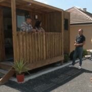 Il ne voulait pas partir dans une maison de retraite : pour que son père ne vieillisse pas seul 12 Il ne voulait pas partir dans une maison de retraite : pour que son père ne vieillisse pas seul Capture decran 6 11 2025 234728 sf2.mariefrance.fr Il ne voulait pas partir dans une maison de retraite : pour que son père ne vieillisse pas seul