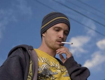 Une loi pourrait interdire la vente de cigarettes aux personnes nées après 2013 1 Une loi pourrait interdire la vente de cigarettes aux personnes nées après 2013 Capture decran 7 11 2025 0206 www.bing .com Une loi pourrait interdire la vente de cigarettes aux personnes nées après 2013