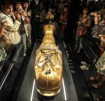 Les trésors de Toutânkhamon émerveillent les visiteurs du Grand Musée égyptien du Caire 4 Les trésors de Toutânkhamon émerveillent les visiteurs du Grand Musée égyptien du Caire Capture decran 9 11 2025 152655 static content.rtbf .be Les trésors de Toutânkhamon émerveillent les visiteurs du Grand Musée égyptien du Caire