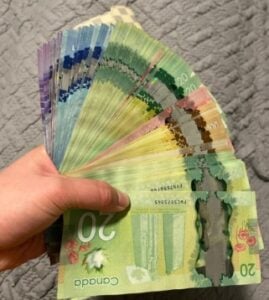 Capture decran 9 11 2025 23428 www.bing .com Un versement arrive dans les comptes bancaires de nombreux Québécois dans les prochains jours