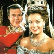 Screenshot 1730 Sarah Biasini dévoile un héritage symbolique et touchant