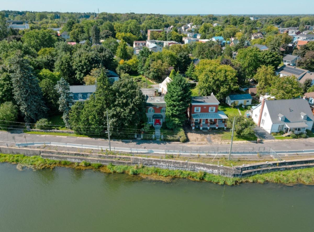 d8962101 de9a 499c 916a c4a087dfe80c 1200x887 1 Marie-Lyne Joncas dévoile un geste touchant autour d’un héritage symbolique