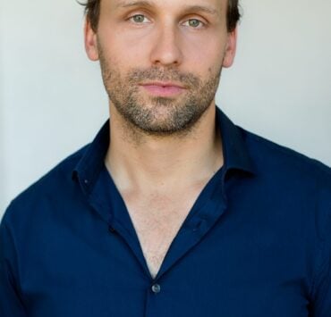 emile proulx cloutier Julie Artacho web Émile Proulx-Cloutier dévoile un final touchant et inattendu d’Avant le crash