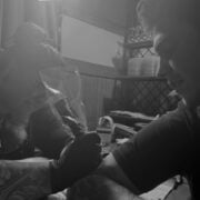 ludovick bourgeois seance tatouage Ludovick Bourgeois dévoile un geste complice et symbolique avec Olivia Rochon