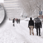 montage final 1762408775 e1762409478106 20 cm de neige à Paris, –11 °C à Aurillac, verglas et froid extrême : ce mois de novembre restera gravé dans les annales