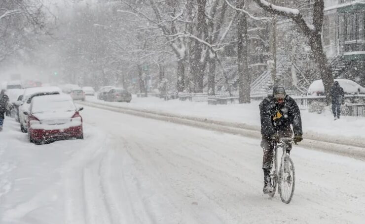 0d11aae9 d0db 4e7a 8900 fb69193623d8 Alerte M&eacute;t&eacute;o : Jusqu'&agrave; ... cm Attendus au Qu&eacute;bec ! Pr&eacute;parez-vous au Chaos !