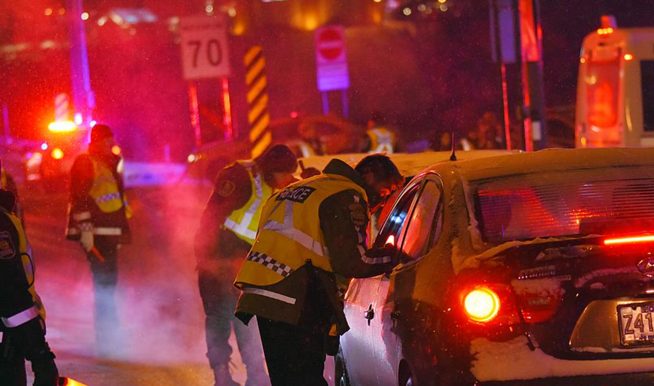 Une vaste opération policière sera déclenchée au Québec : vigilance maximale pour les Fêtes 1 Une vaste opération policière sera déclenchée au Québec : vigilance maximale pour les Fêtes Capture decran 2025 12 05 062407 Une vaste opération policière sera déclenchée au Québec : vigilance maximale pour les Fêtes