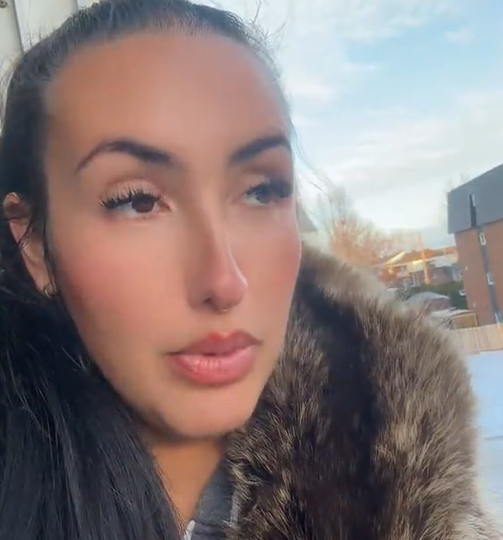 Elle pensait qu’il ferait plus chaud à cause des changements climatiques… et reçoit un choc dès son arrivée au Québec 1 Elle pensait qu’il ferait plus chaud à cause des changements climatiques… et reçoit un choc dès son arrivée au Québec Capture decran 2025 12 07 193714 Elle pensait qu’il ferait plus chaud à cause des changements climatiques… et reçoit un choc dès son arrivée au Québec