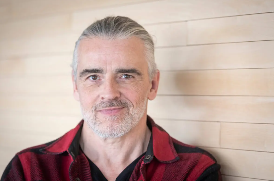 En colère, Patrice Godin réagit après avoir été piégé par une fausse image générée par l’intelligence artificielle 1 En colère, Patrice Godin réagit après avoir été piégé par une fausse image générée par l’intelligence artificielle Capture decran 2025 12 08 193803 En colère, Patrice Godin réagit après avoir été piégé par une fausse image générée par l’intelligence artificielle