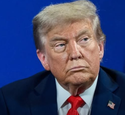 Capture decran 2025 12 09 121715 Trump surprend tout le monde avec une déclaration étrange sur le Canada : “Ils sont bons au hockey… mais fabriquent trop de choses dont on n’a pas besoin”