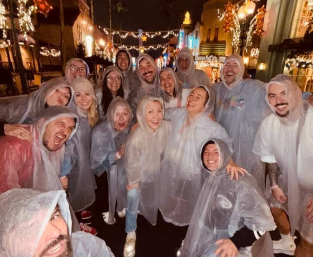 Capture decran 2025 12 10 200949 Mariloup Wolfe dévoile toutes les photos de son voyage magique avec Véronique Cloutier pour ses 51 ans