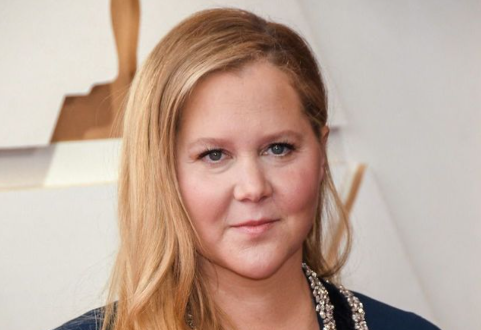 Amy Schumer fait une annonce importante qui marque un tournant dans sa vie personnelle 1 Amy Schumer fait une annonce importante qui marque un tournant dans sa vie personnelle Capture decran 2025 12 13 191722 Amy Schumer fait une annonce importante qui marque un tournant dans sa vie personnelle