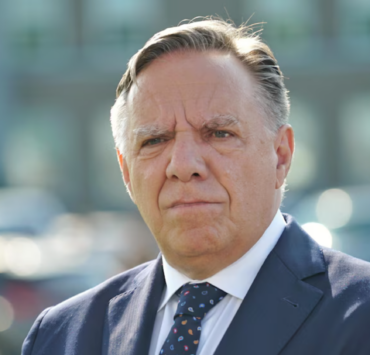Capture decran 2025 12 15 111023 Le gouvernement Legault veut prolonger les heures d&rsquo;ouverture des commerces partout au Qu&eacute;bec